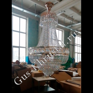 Люстра Аделина с подвесом - фото в интерьере